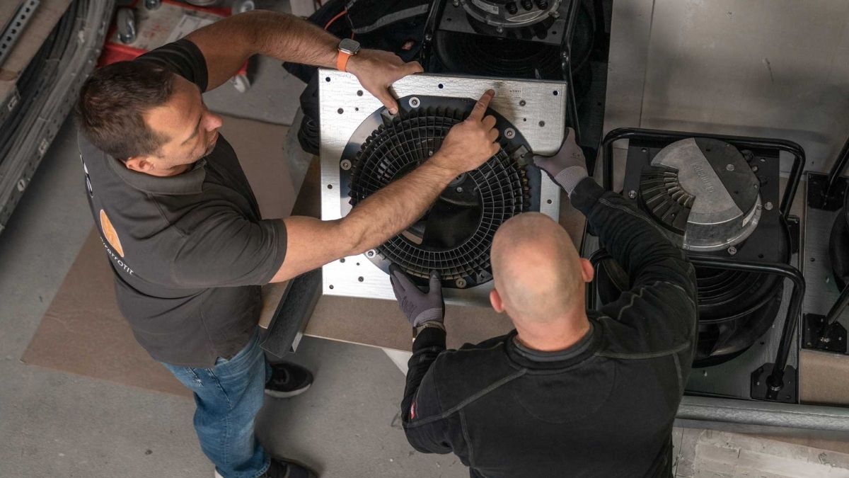 retrofit ventilation fans at munich airport ebmpapst